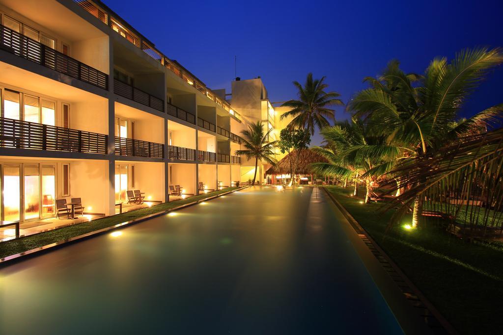 Jetwing Sea Hotel Negombo Bagian luar foto