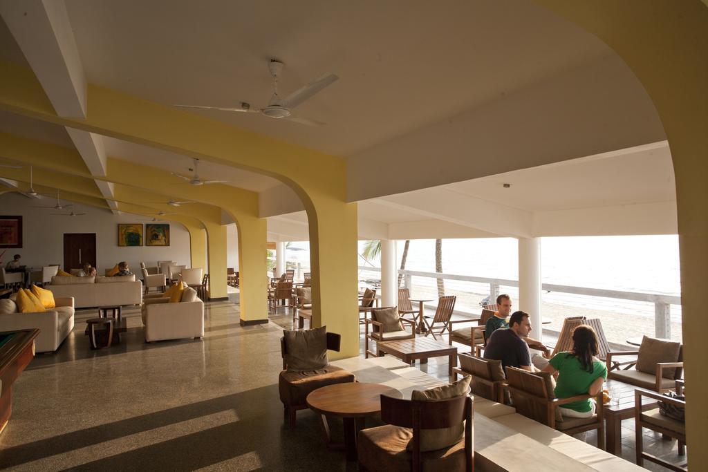 Jetwing Sea Hotel Negombo Bagian luar foto