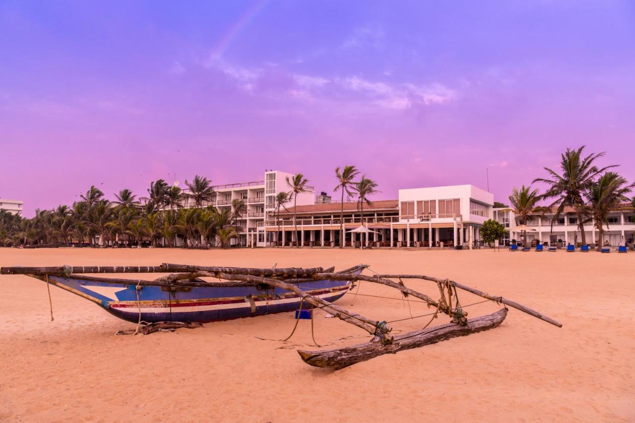 Jetwing Sea Hotel Negombo Bagian luar foto